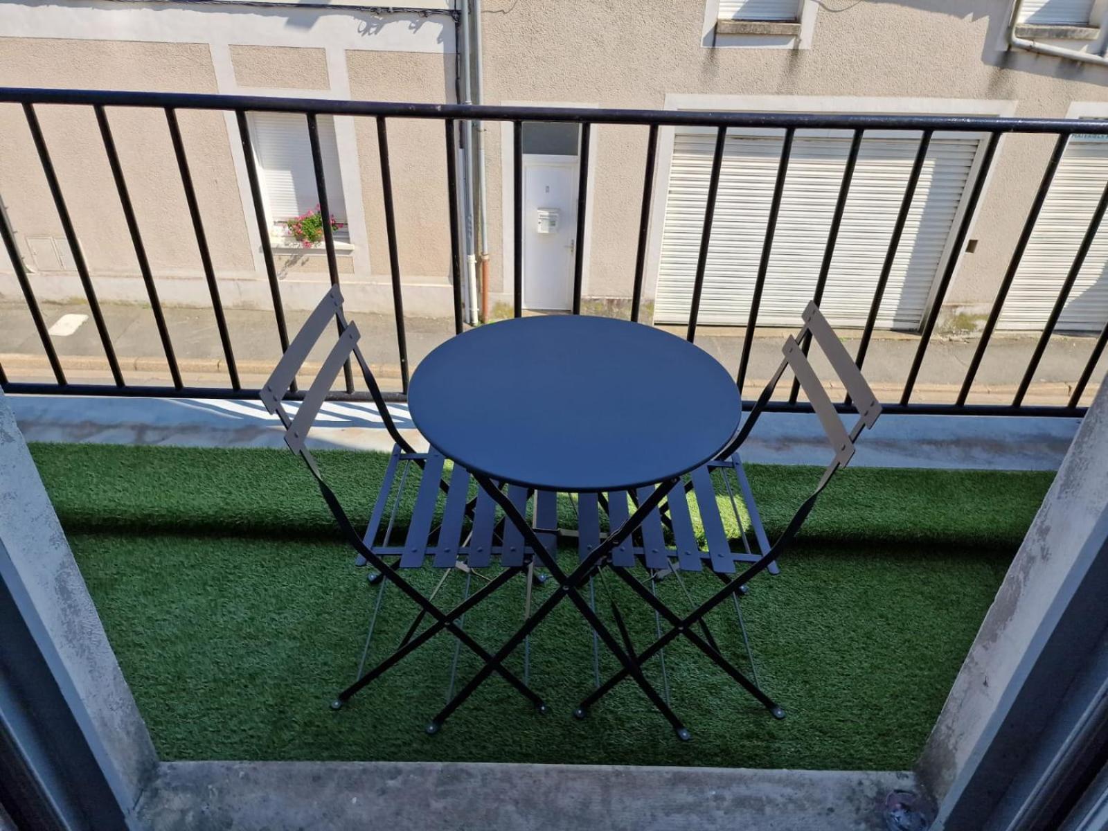 Appartement Hyper Centre Cosy Avec Balcon シャトーダン エクステリア 写真